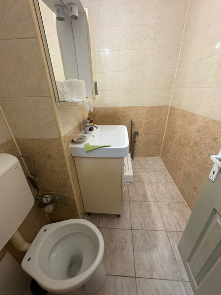 Dristor, Titan, Fizicienilor,